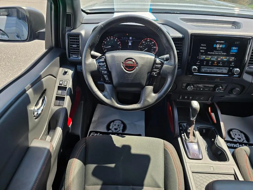 Used 2022 Gray Nissan PRO-X image 3