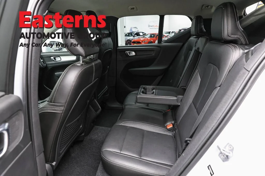 Used 2021 Gray Volvo Momentum image 20