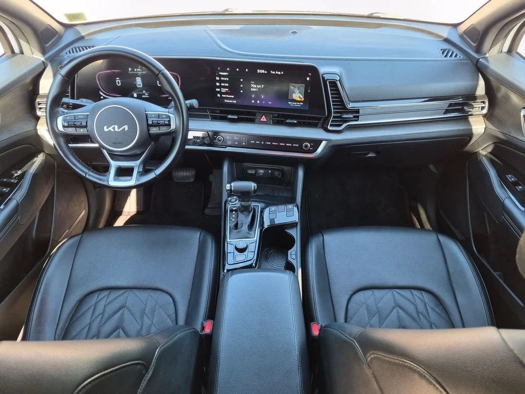 Used 2023 White Kia X-Line image 20