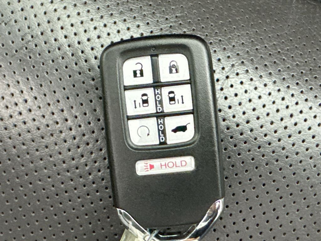 Certified Used 2019 White Honda Elite image 40