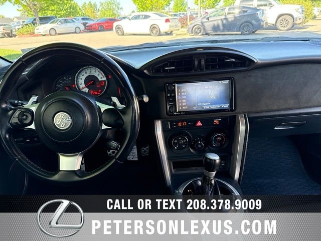 Used 2018 Gray Toyota Base image 12
