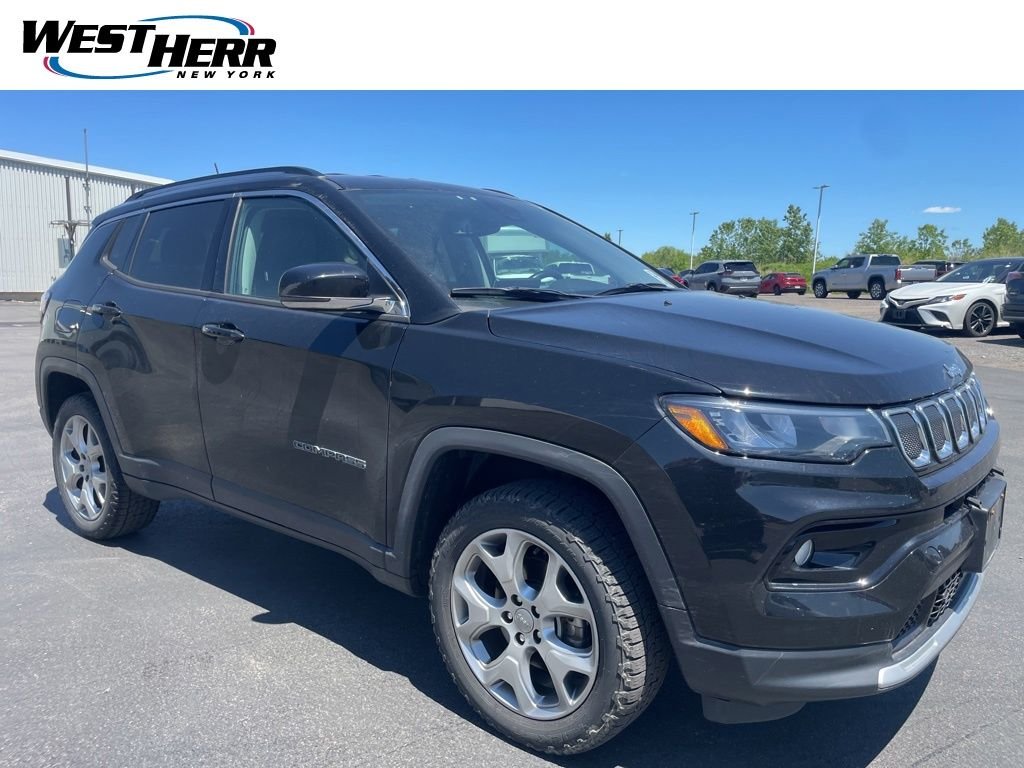 2022 Jeep Compass Limited 4X4's photo
