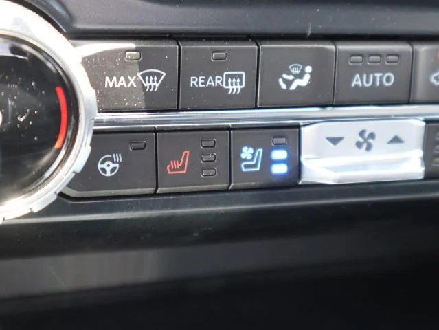 New 2026 Agate Black Metallic Ford Lariat® image 37