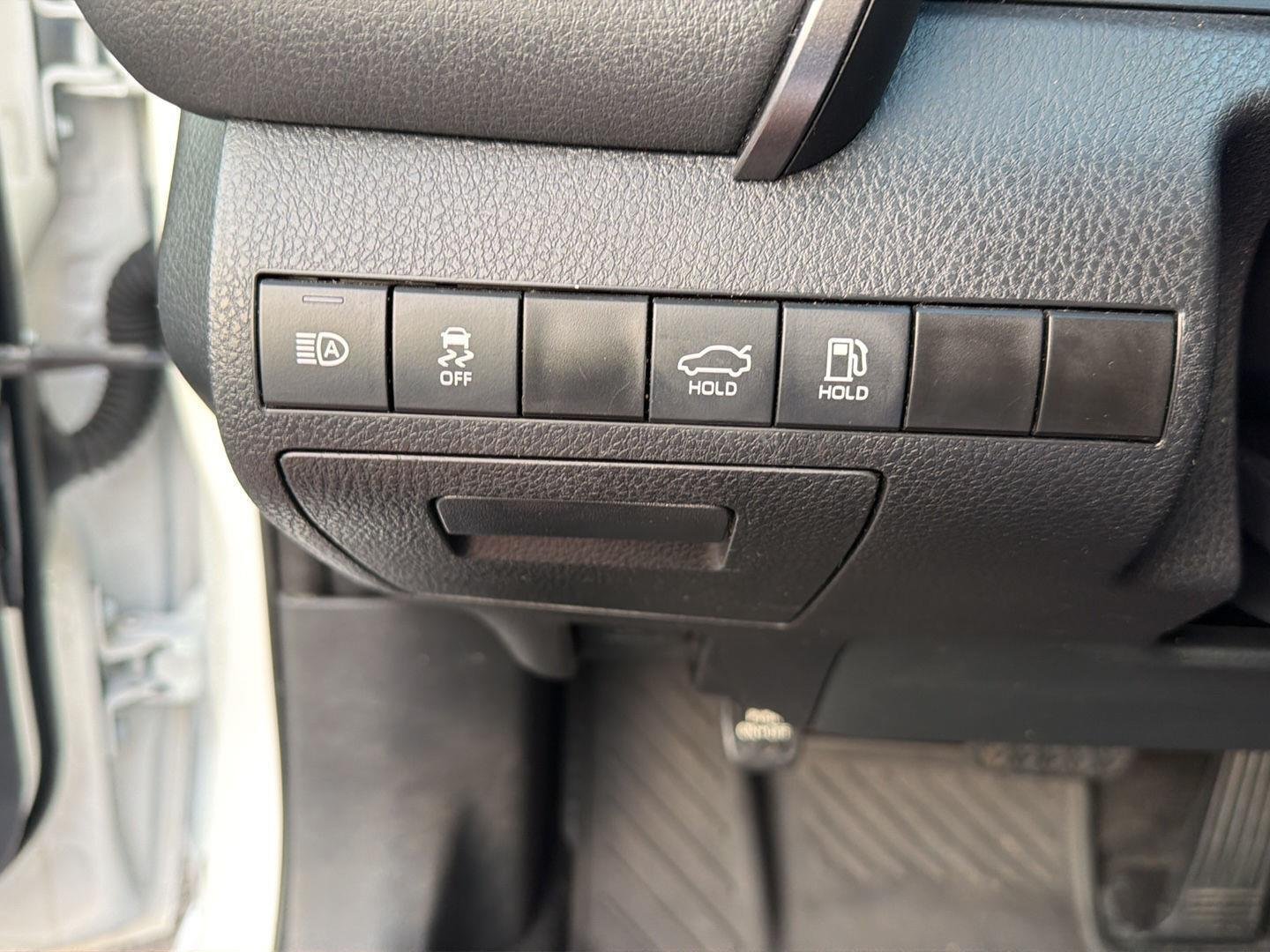 Certified Used 2023 Ice Cap Toyota SE image 19