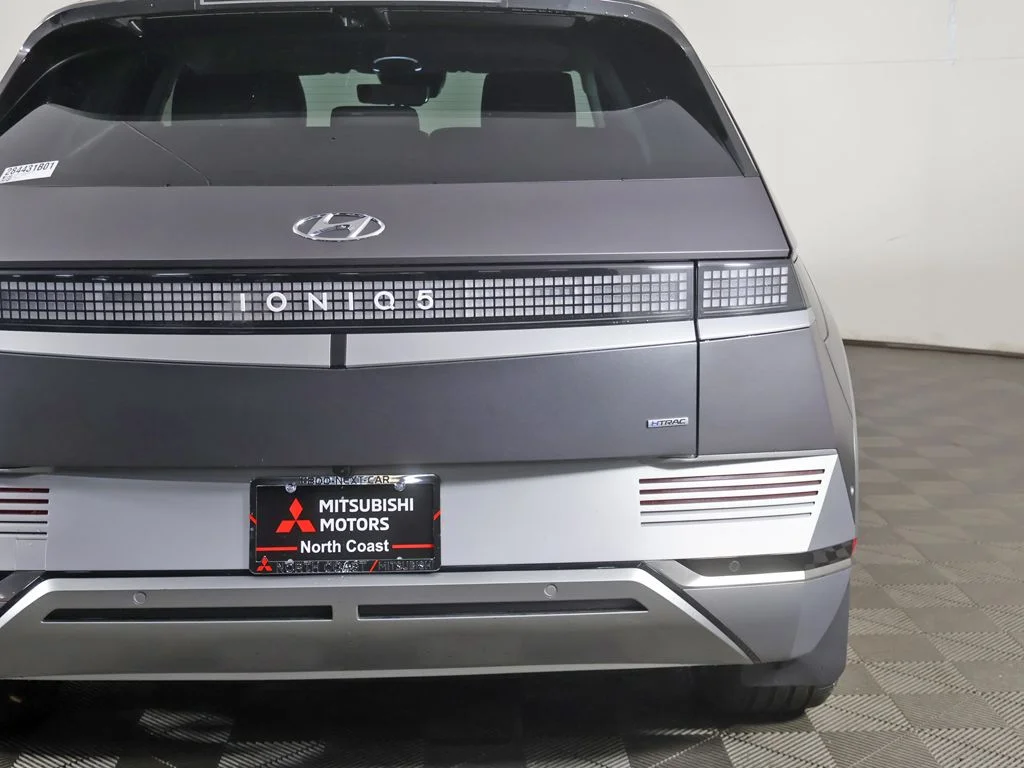Used 2024 Gray Hyundai Limited image 20