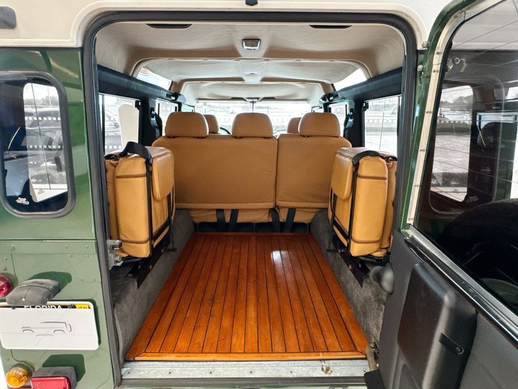 Used 1996 Green Land Rover 110 image 19