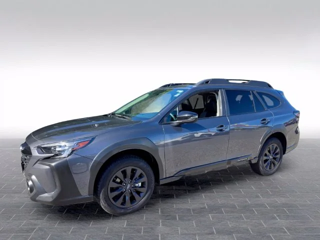 Used 2025 Gray Subaru Onyx Edition image 3