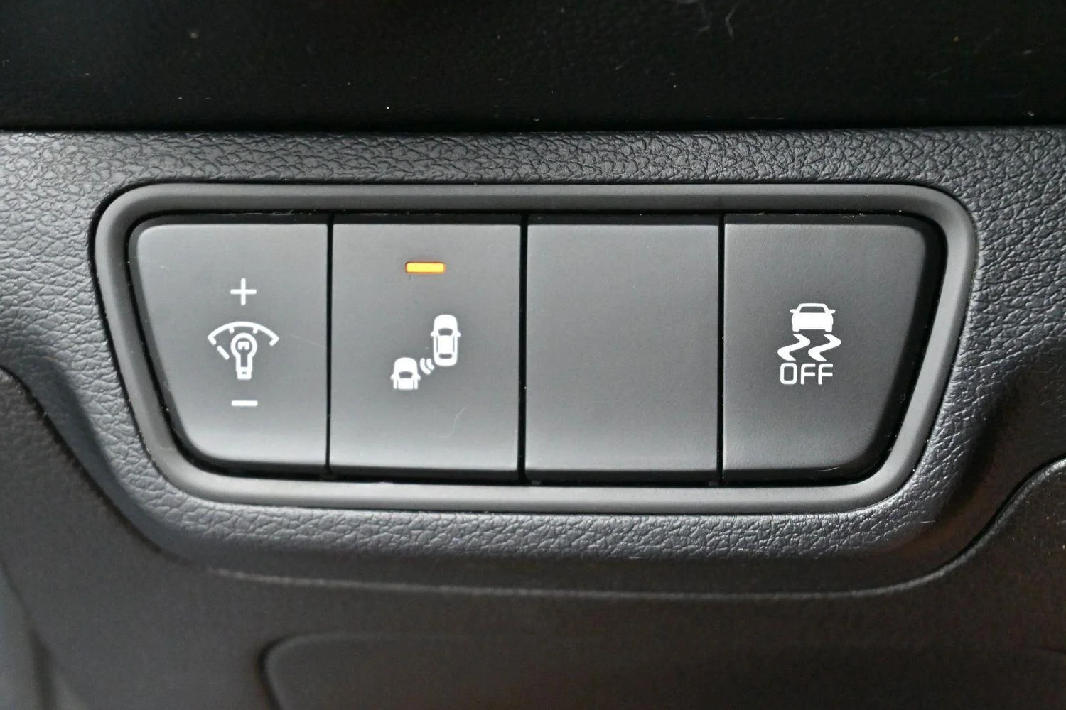 Used 2022 Gravity Gray Kia GT-Line image 19