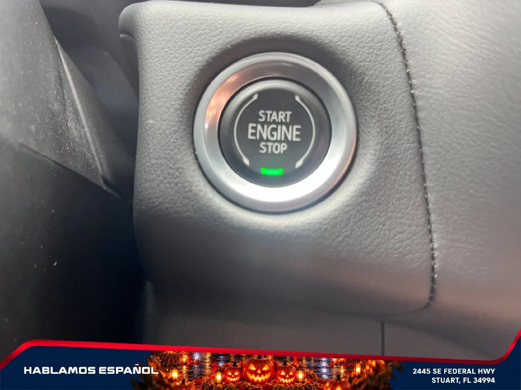 Used 2022 SATIN STEEL METALLIC Chevrolet RST image 23