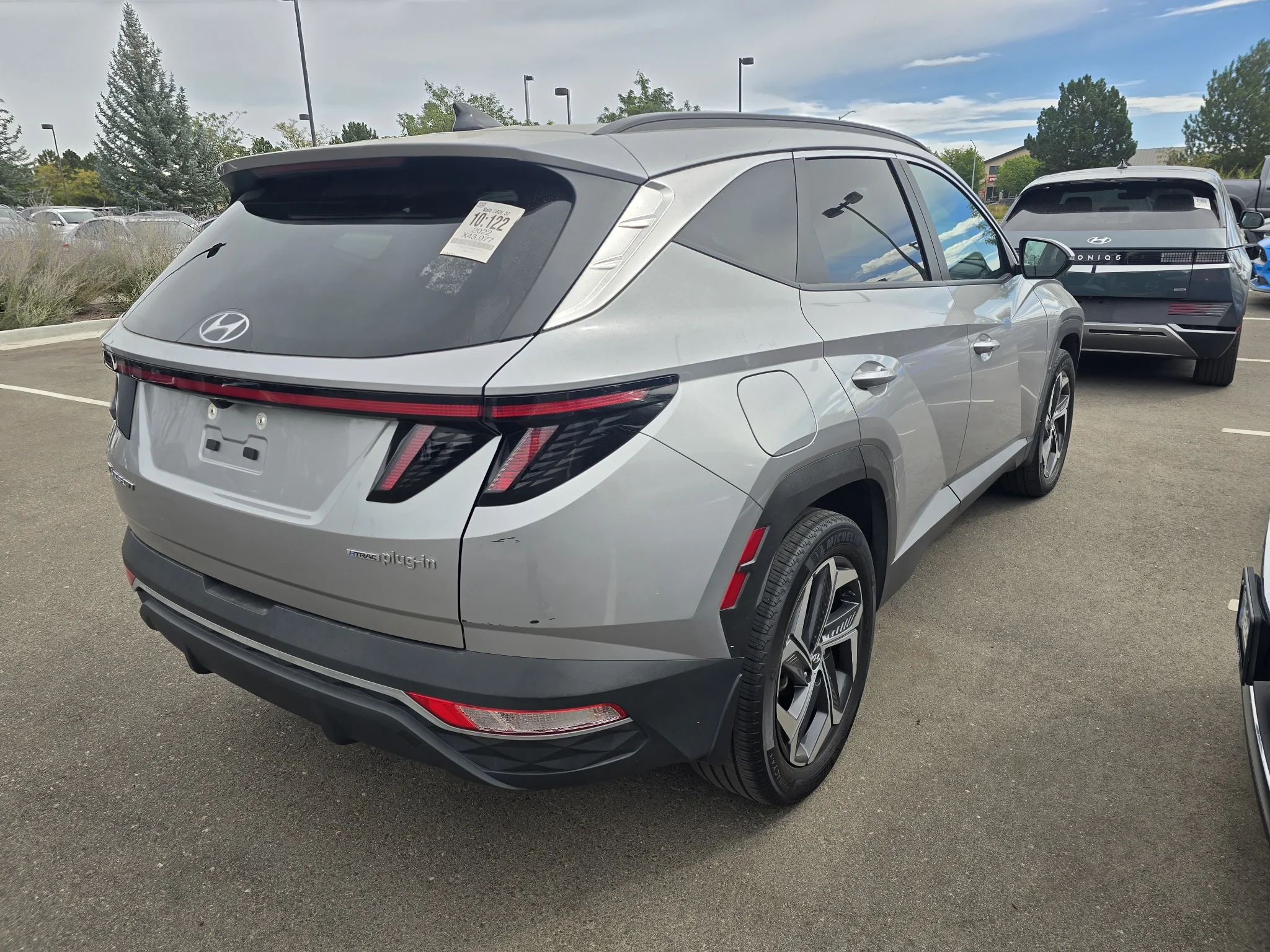 Used 2022 Shimmering Silver Hyundai SEL image 5