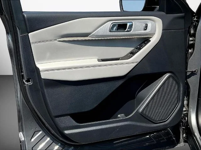 New 2026 Carbonized Gray Metallic Ford Active image 60