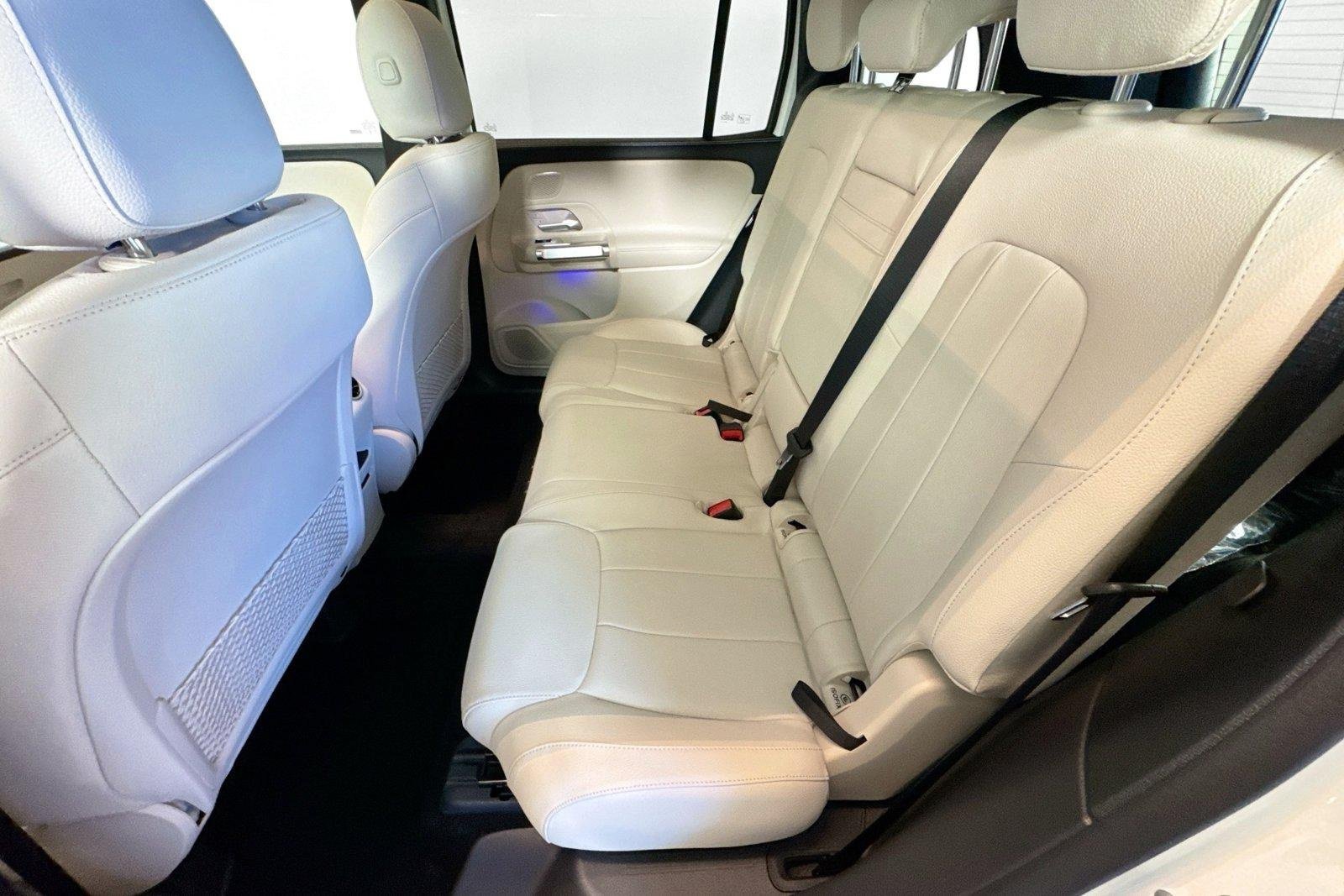 New 2026 Night Black Mercedes-Benz GLB 250 image 22