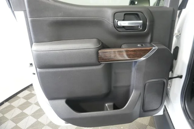 Used 2021 Summit White GMC Elevation image 34
