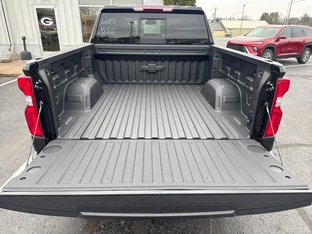 2026 Chevrolet Silverado 1500 LTZ - Photo 5