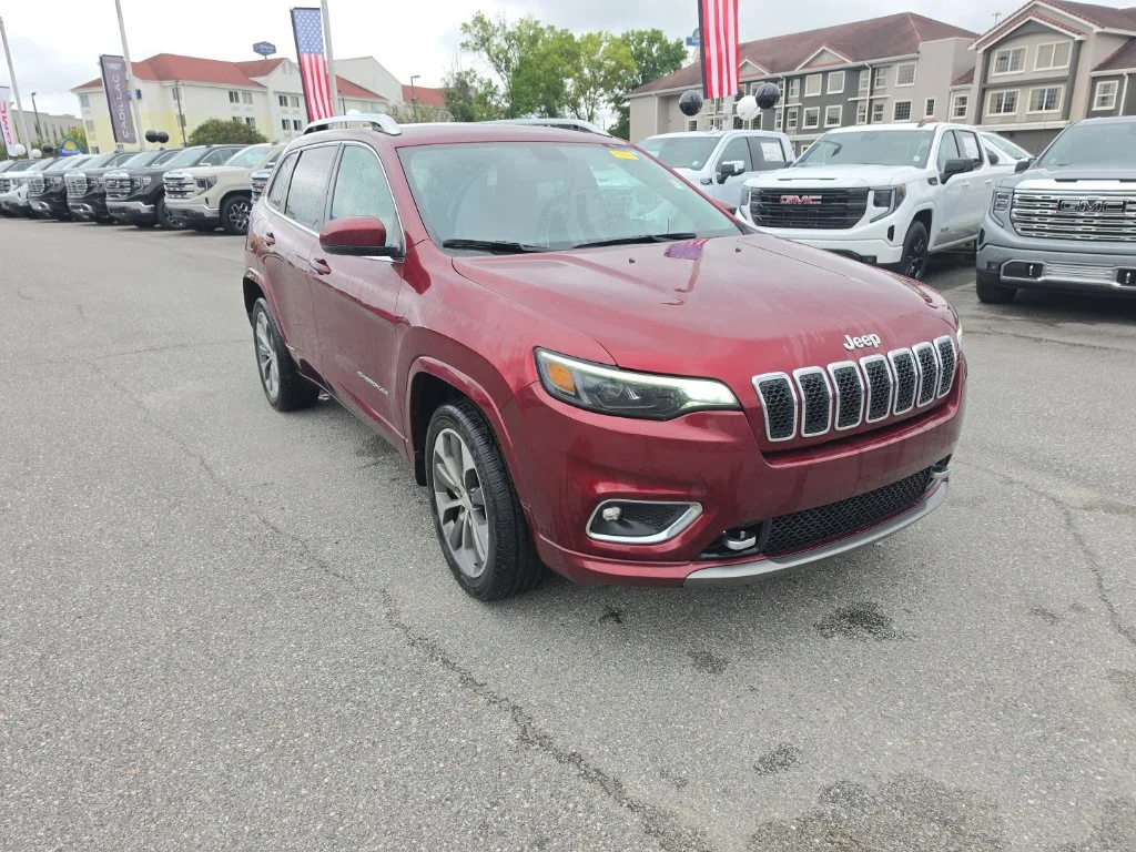 2019 Jeep Cherokee Overland