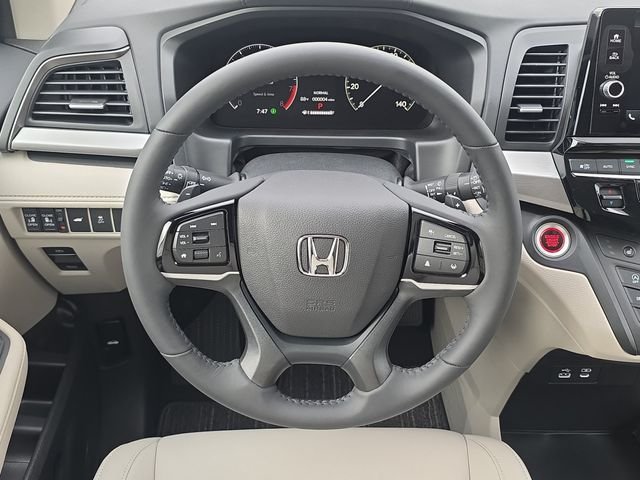 New 2026 Platinum White Pearl Honda EX-L image 11