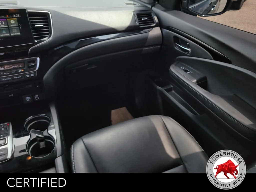 Used 2021  Honda Touring image 22