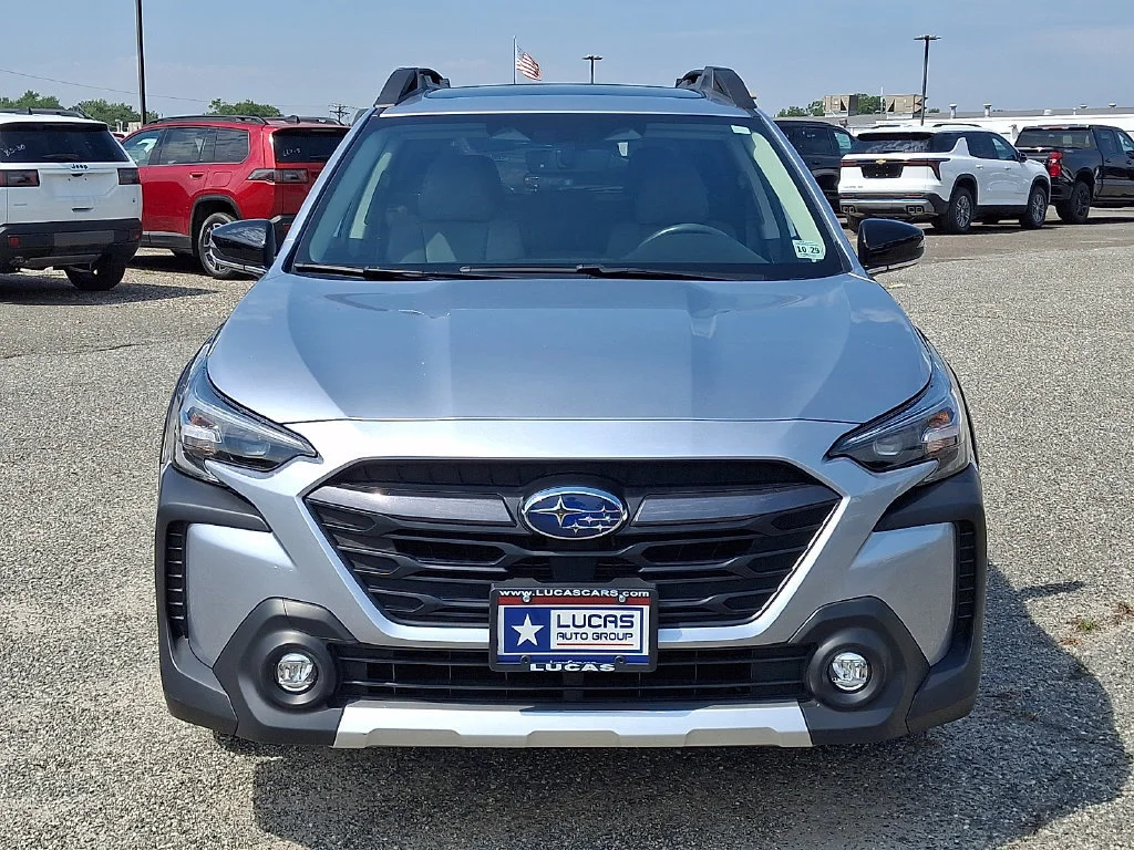 Used 2025 Silver Subaru Limited image 4