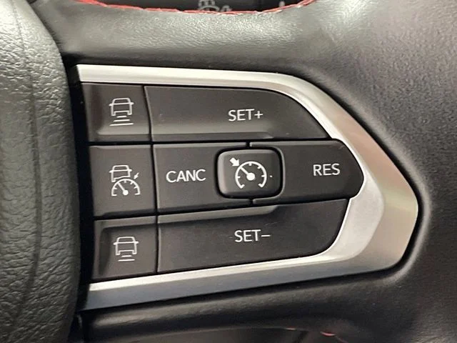 Used 2022 Black Jeep Trailhawk image 23