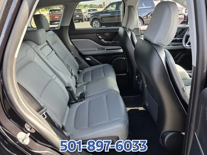 Used 2022 Black Metallic LINCOLN STANDARD AWD image 15