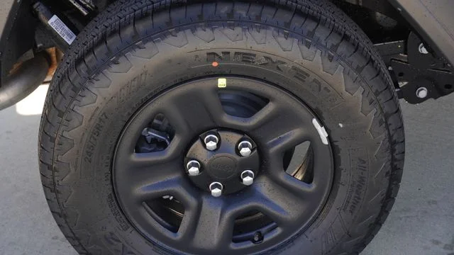 New 2026 Reign Exterior Paint Jeep Sport image 11