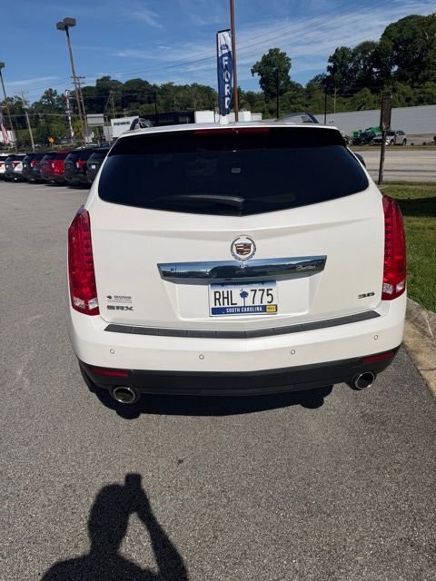 Used 2014 Platinum Ice Tricoat Cadillac Luxury image 18