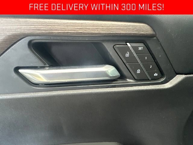 Certified Used 2025 White Frost Tricoat GMC Denali image 5