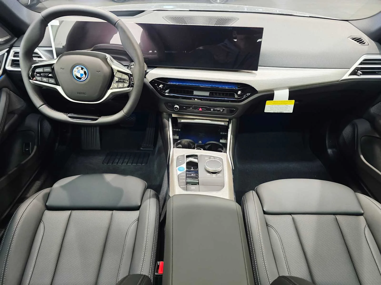 New 2026 Skyscraper Grey Metallic BMW xDrive40 image 10