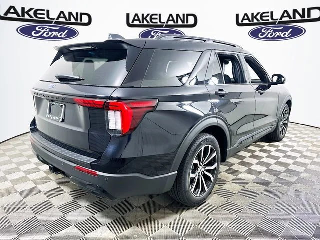 New 2026 Ford Explorer ST-Line