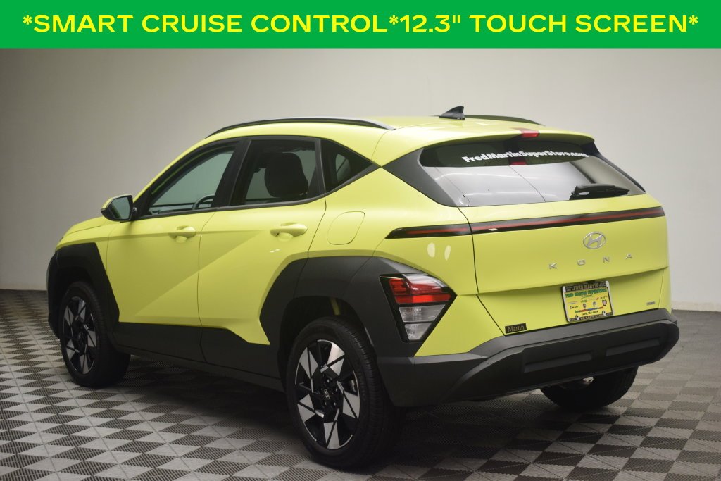 Used 2024 Neoteric Yellow Hyundai SEL image 4