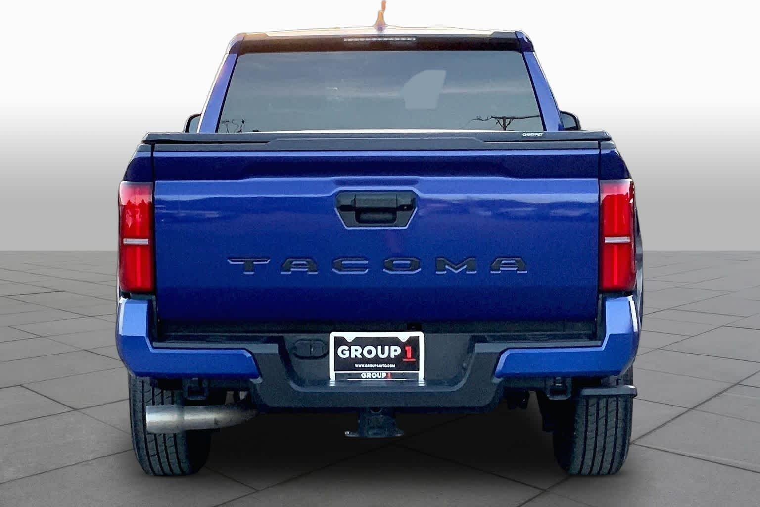 Used 2025 Blue Crush Metallic Toyota SR5 image 5