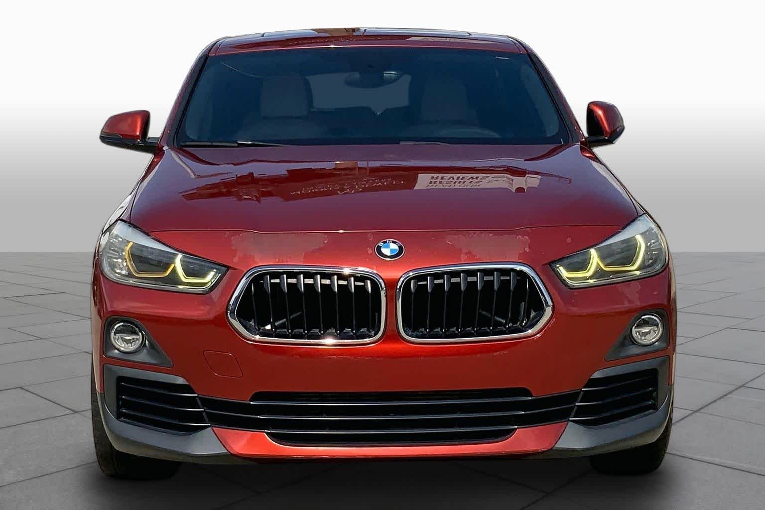 Used 2018 Sunset Orange Metallic BMW sDrive28i image 4