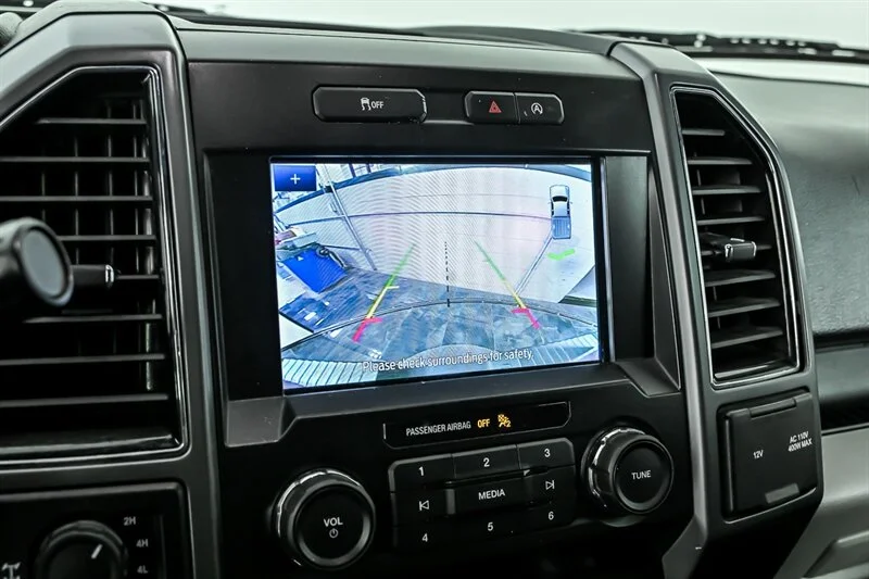 Used 2019  Ford XLT image 23