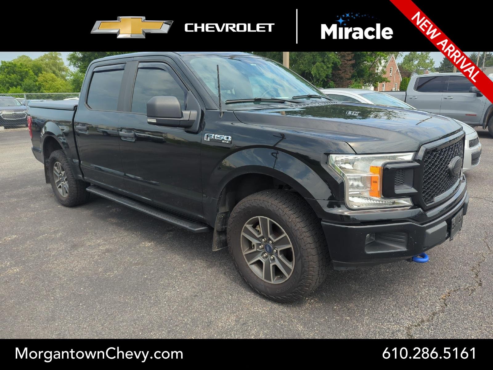 Used 2018 Shadow Black Ford XL image 1