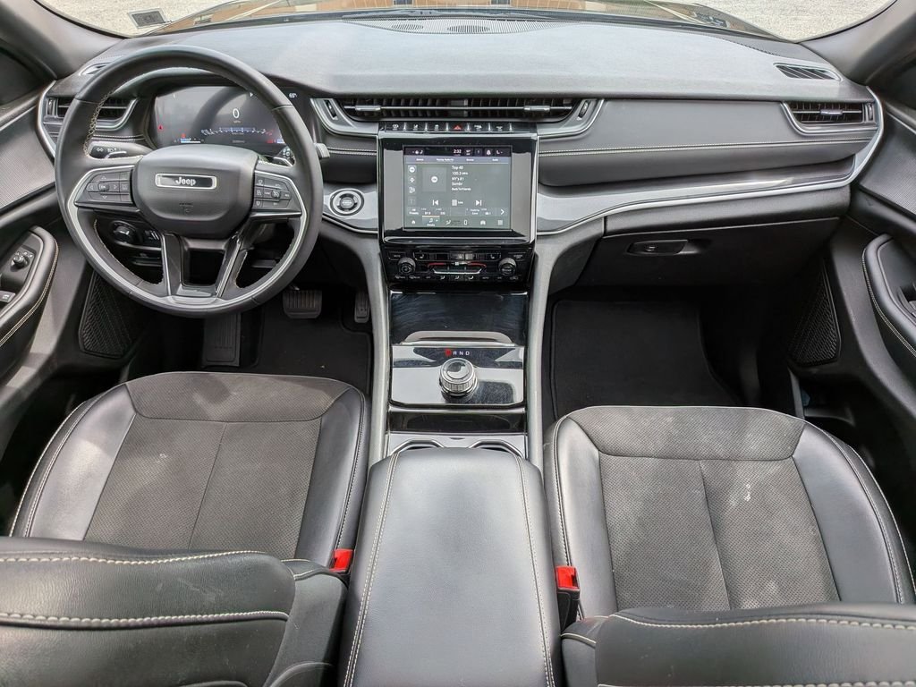 Used 2023 Black Jeep Altitude X image 22