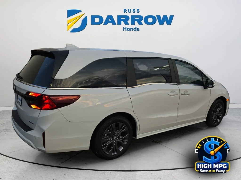 New 2027 Platinum White Pearl Honda Touring image 5