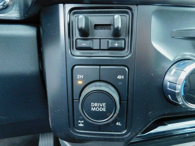 New 2026 Gray Ford Lariat image 21