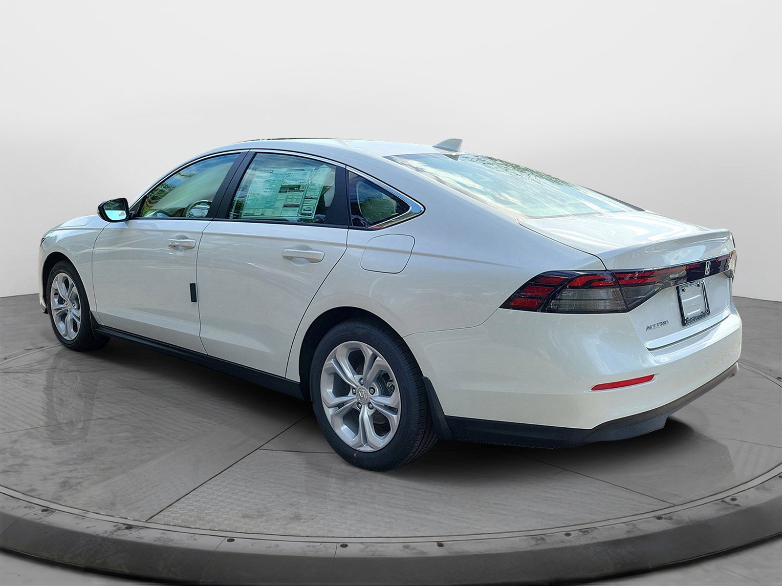 New 2026 Platinum White Pearl Honda LX image 4
