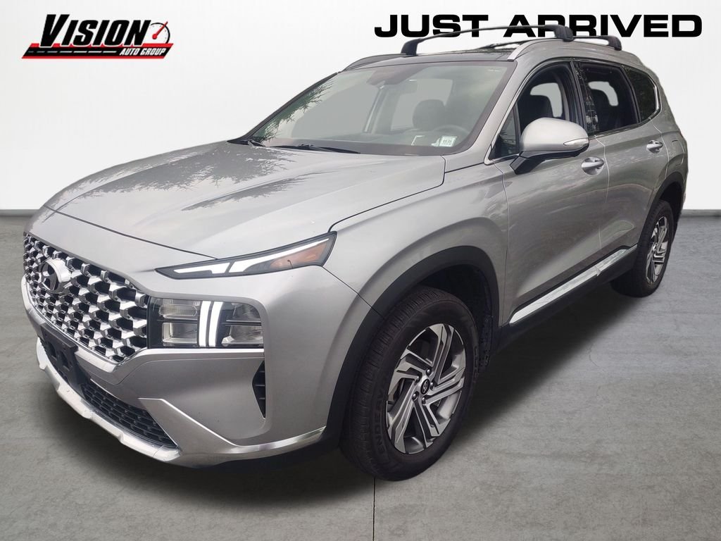Used 2023 Silver Hyundai SEL image 1