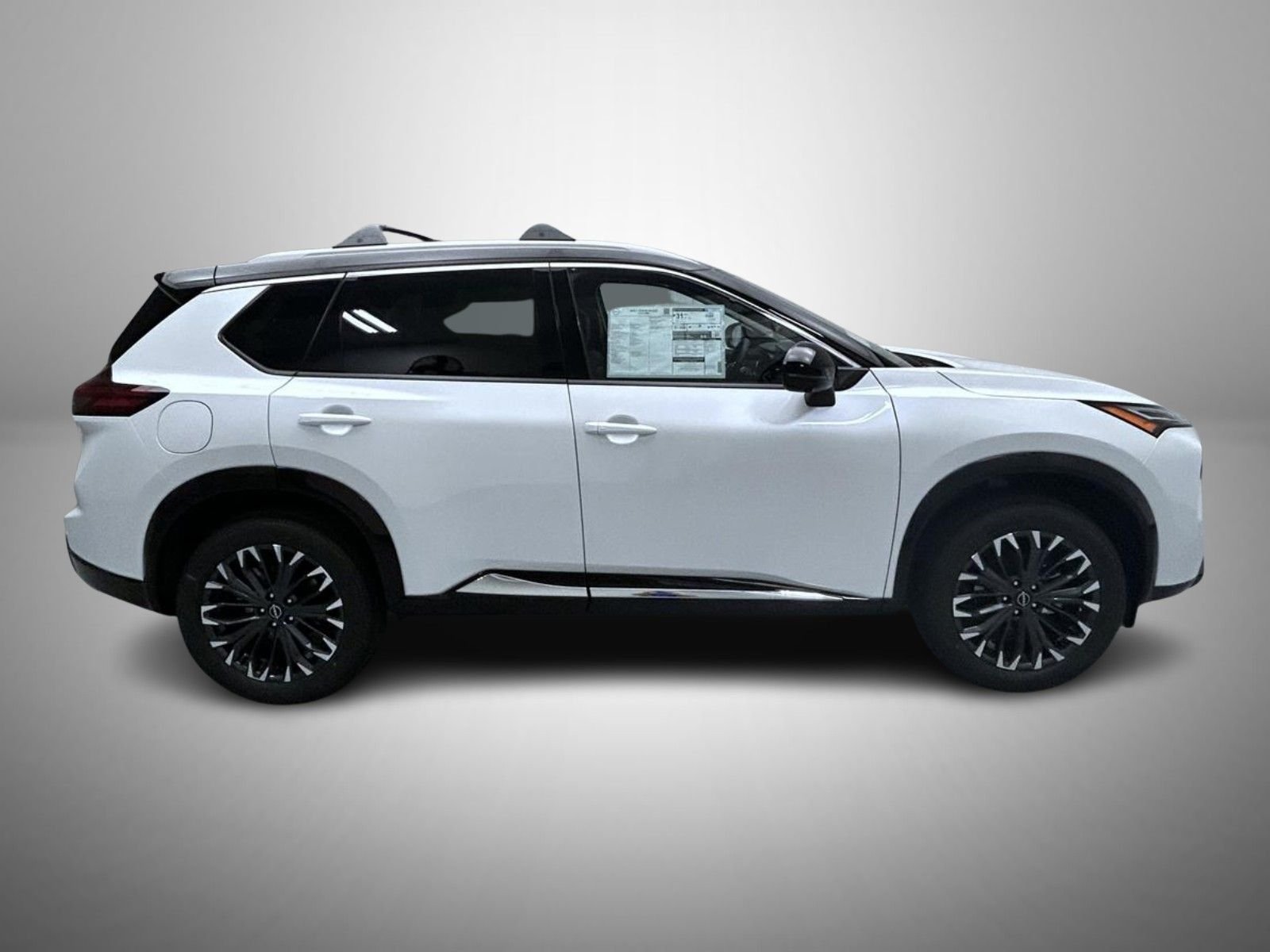 New 2026 White/off-white Nissan Platinum image 4