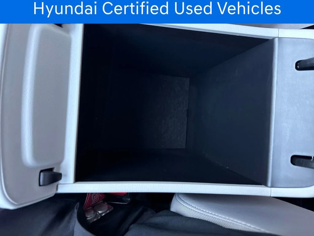 Certified Pre-Owned 2025 Hyundai Tucson SE