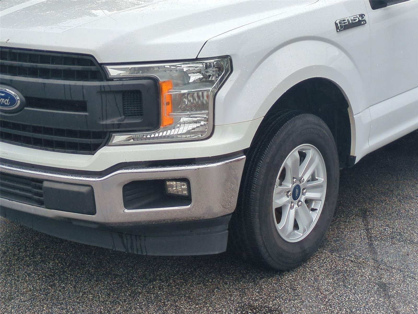 Used 2019 Oxford White Ford XL image 9