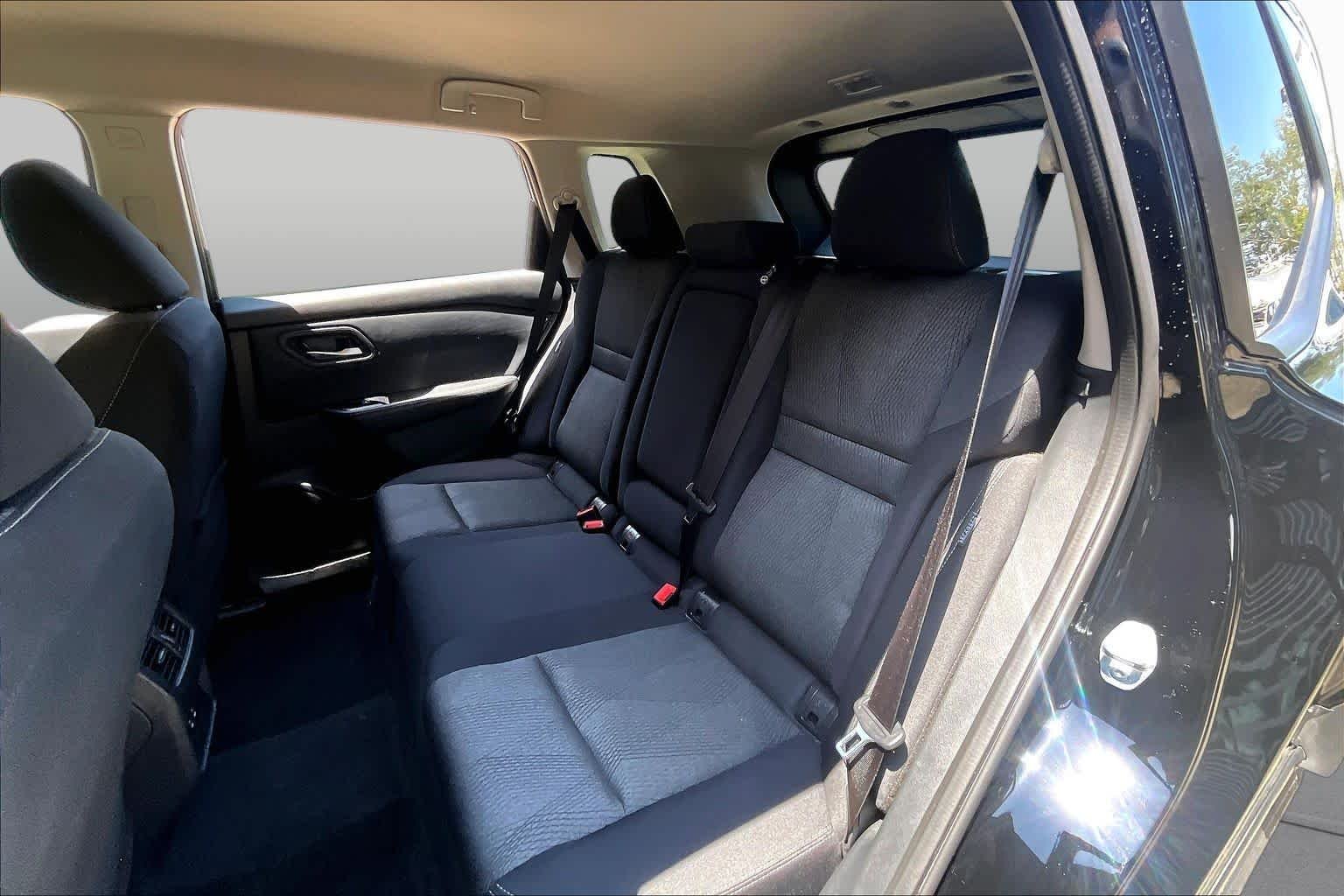 Used 2026 Super Black Nissan SV image 20
