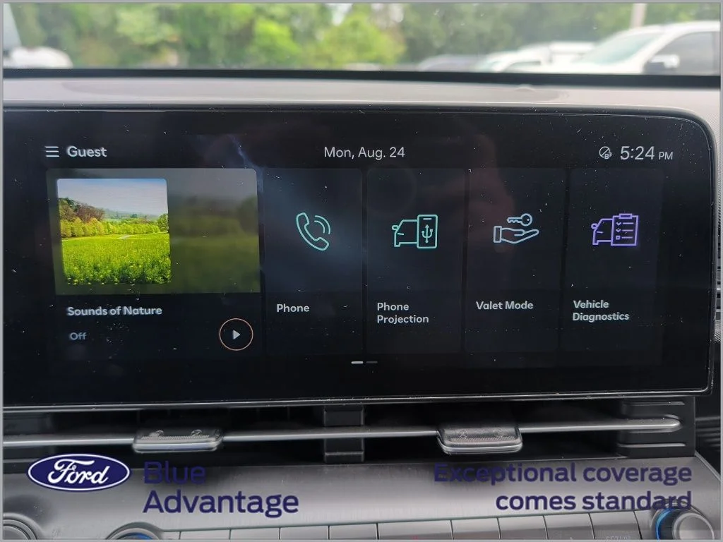 Used 2025 Gray Hyundai SEL image 11
