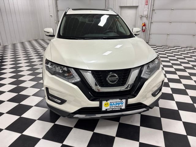 Used 2018 Nissan Rogue SV with VIN 5N1AT2MV8JC782010 for sale in Rochester, Minnesota