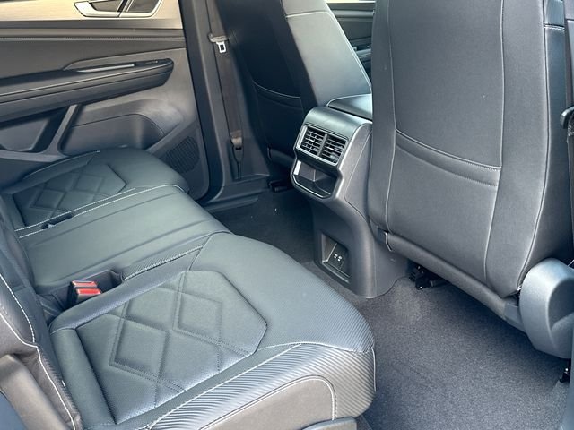New 2026 Blue Volkswagen 2.0T SE w/Technology image 15