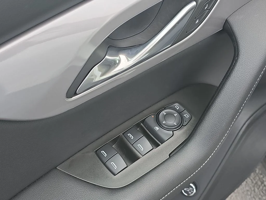 Used 2024 White Chevrolet LT image 19