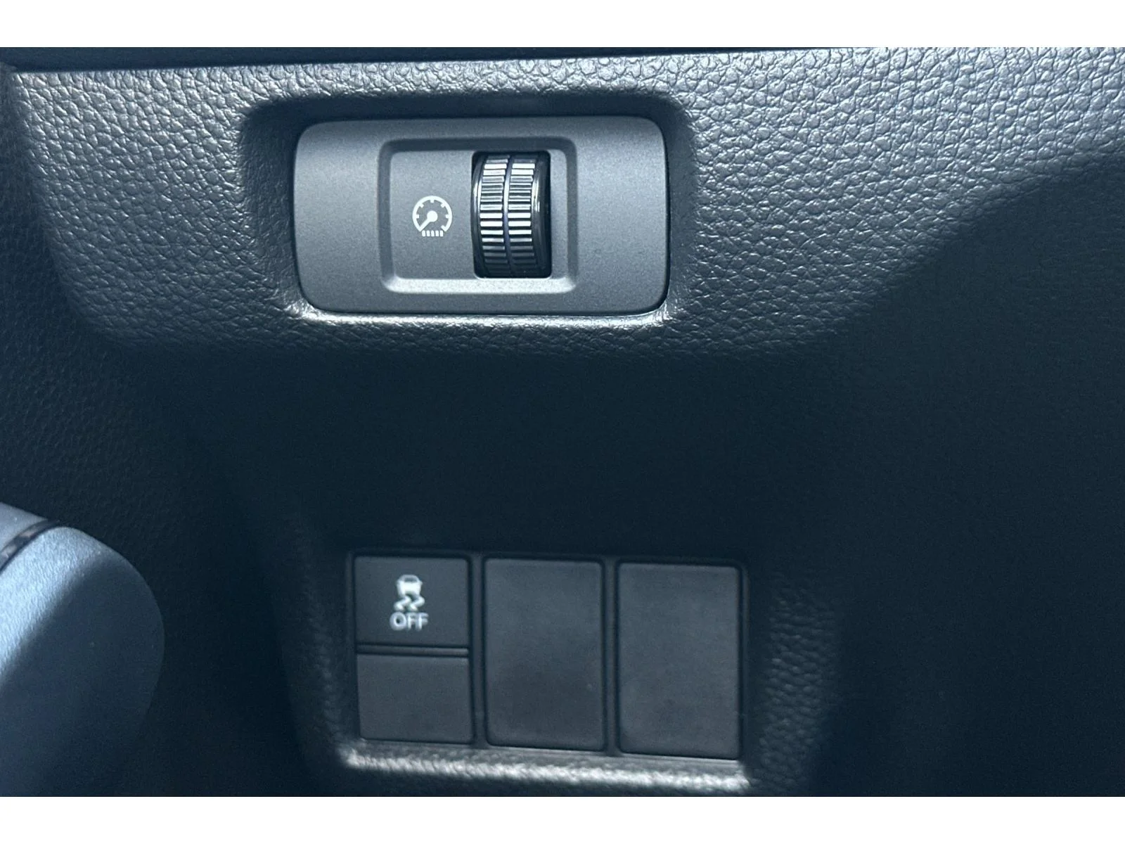 Used 2026 Platinum White Pearl Honda Sport image 42