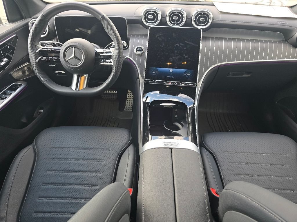 Certified Used 2026 Black Mercedes-Benz GLC 300 image 23