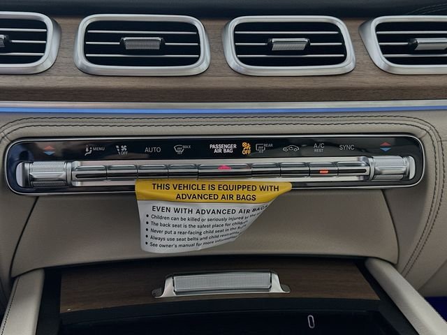 New 2026 Polar White Mercedes-Benz GLS 580 image 16